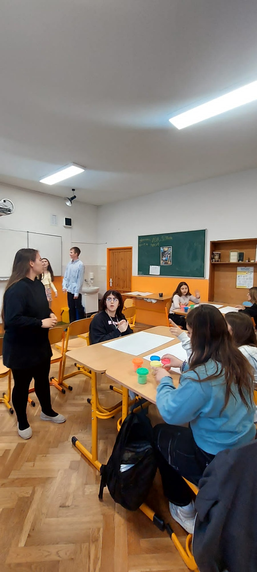 Hosťovanie pedagógov a žiakov z Inkluzívnej školy Di Guardo Quasimodo z Talianska - Obrázok 5