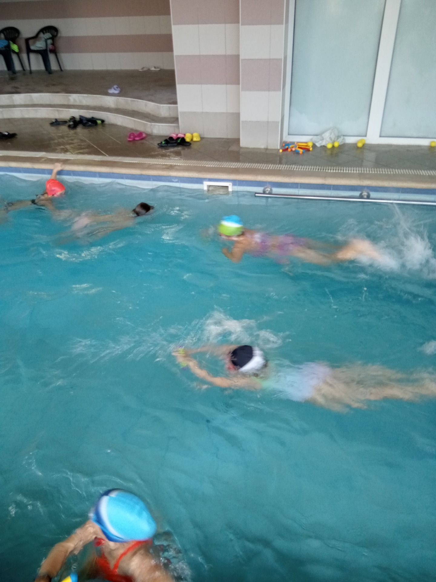 Plavecký výcvik žiakov 3. ročníka - Obrázok 4
