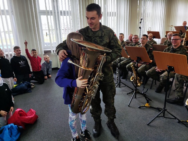 Lekcja muzyki w Orkiestrze Wojskowej w Siedlcach - Obrazek 6