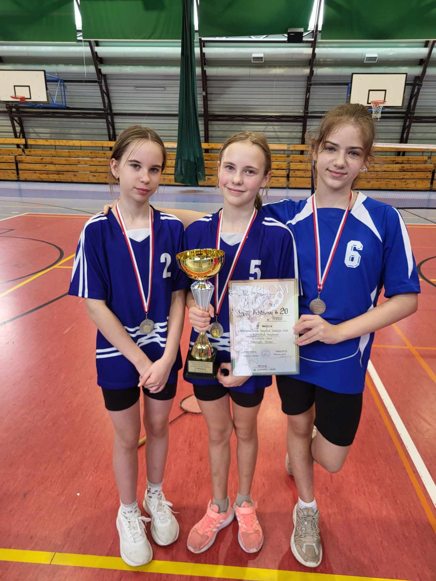 Finały Mazowieckich Igrzysk Młodzieży Szkolnej w badmintona - Obrazek 5