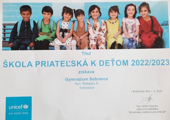 ZÍSKALI SME TITUL ŠKOLA PRIATEĽSKÁ K DEŤOM 2022/2023 po splnení podmienok stanovených organizáciou UNICEF SLOVENSKO! - Obrázok 1