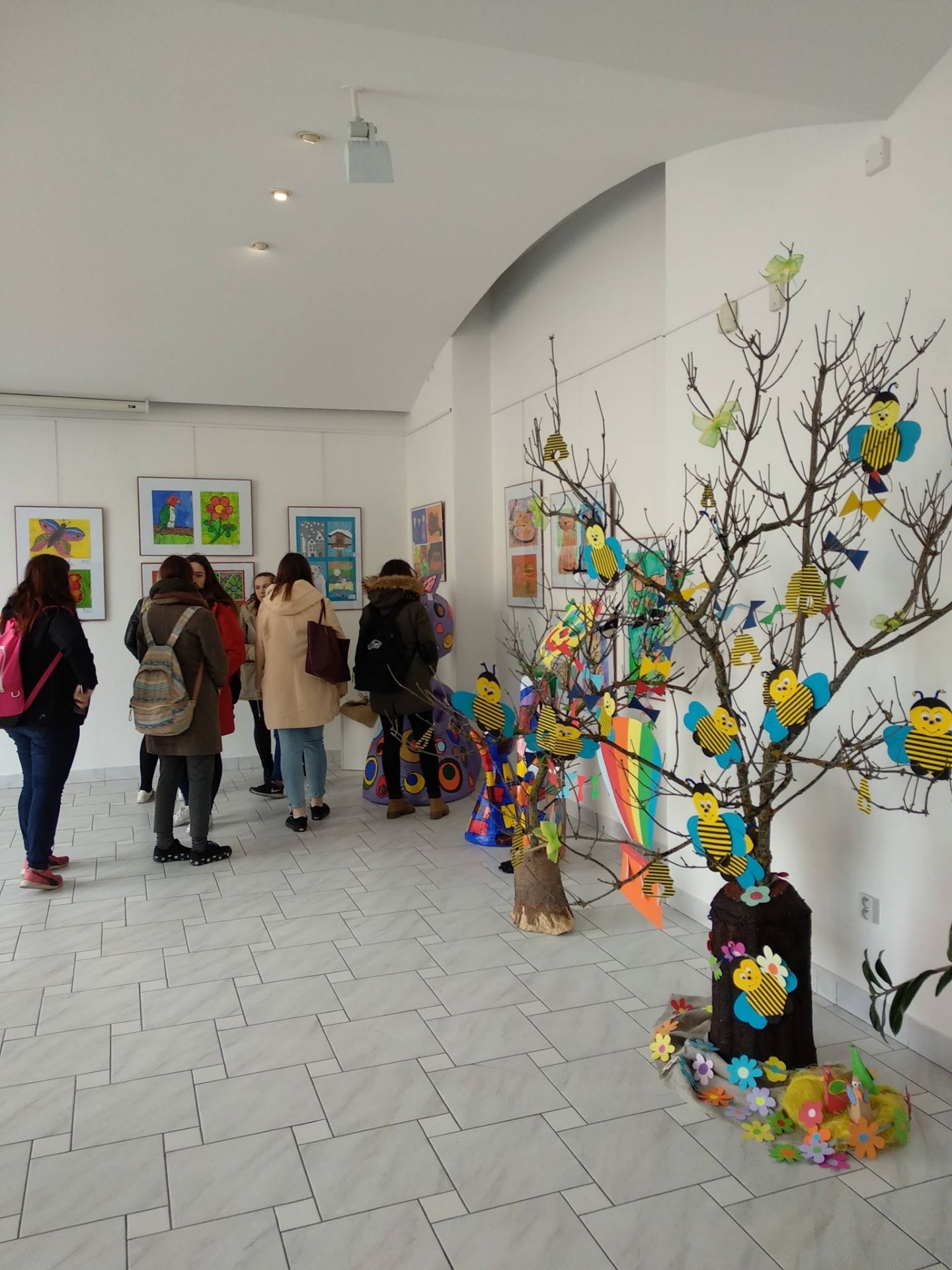 IX. ročník výstavy výtvarných prác žiakov špeciálnych škôl v meste Topoľčany - Obrázok 5