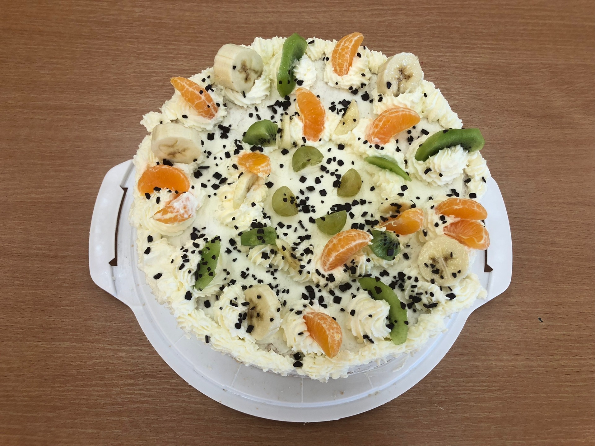 Kulinarna środa z samorządem szkolnym - tort śmietanowy z mascarpone i owocami  - Obrazek 1