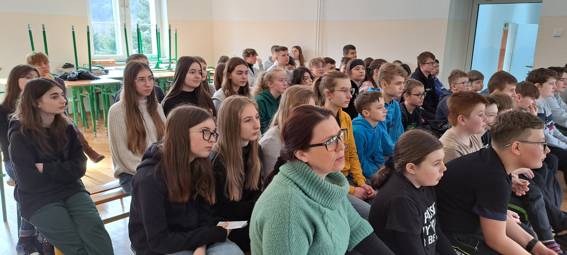 13. marca odbyło się spotkanie uczniów klas IV - VIII z pracownikami Zespołu Parków Krajobrazowych w Dukli.  - Obrazek 5