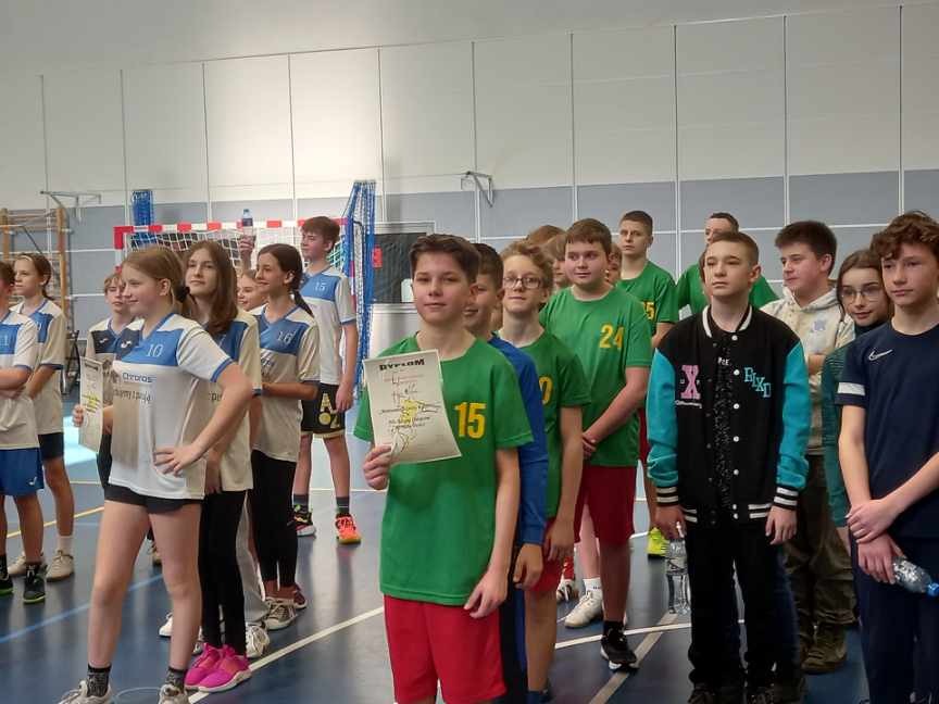 Kolejne występy naszych sportowców w gminnych rozgrywkach Igrzysk Dzieci i Młodzieży - Obrazek 2