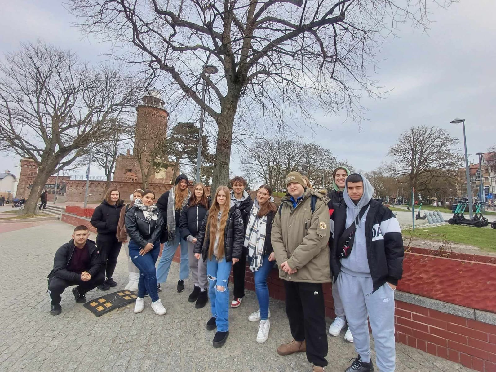 Uczniowie 4 TOT na wycieczce w Kołobrzegu - Obrazek 1